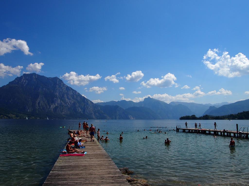 Apartment Schlosspark Am Traunsee Altmuenster Bilik gambar