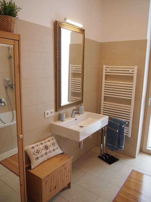 Apartment Schlosspark Am Traunsee Altmuenster Bilik gambar
